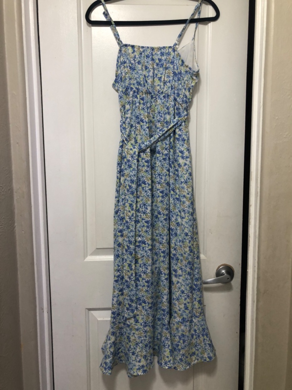Pink Rose women’s Floral Dress Size M - Picture 3 of 5